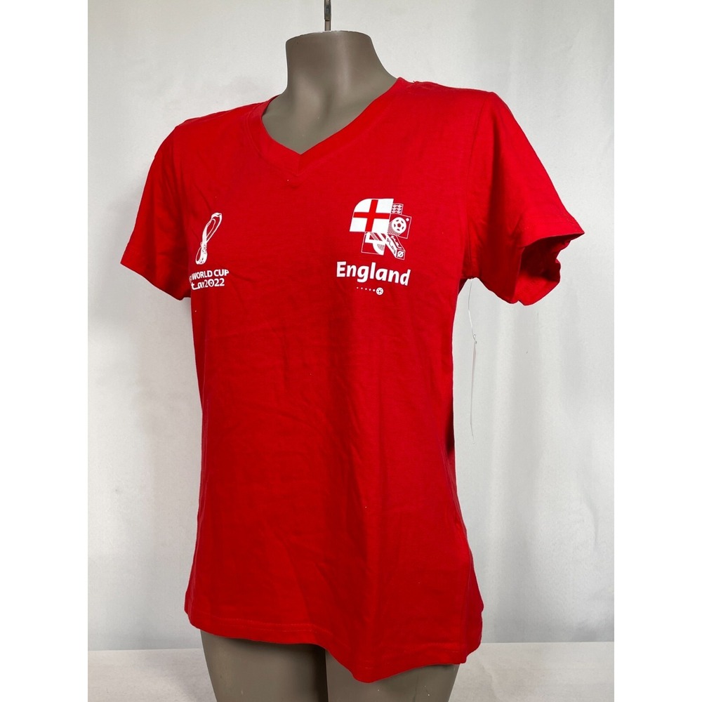 England FIFA World Cup Qatar 2022 Red V-Neck T-Shirt Women's MEDIUM NWT